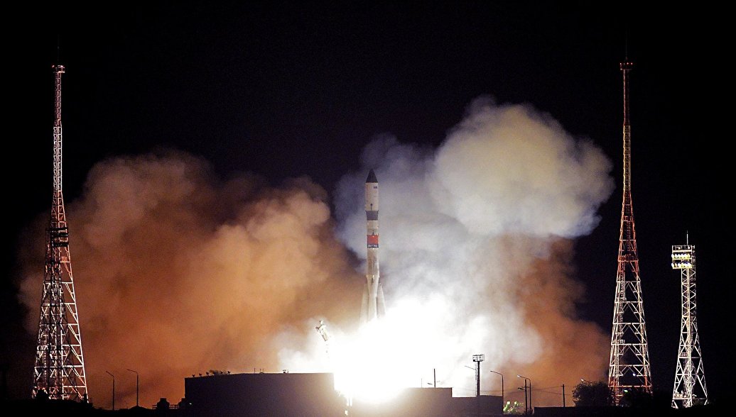 Рогозин рассказал о начале работ по созданию ракеты 